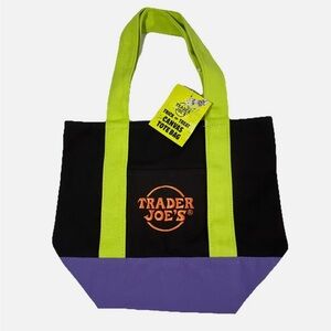 Trader Joe’s Limited Edition Trick-or-Treat Mini Canvas Tote (Black/Green)-(NWT)